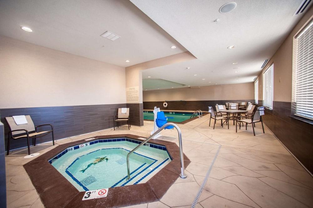 Hampton Inn By Hilton Форт Морган Екстериор снимка